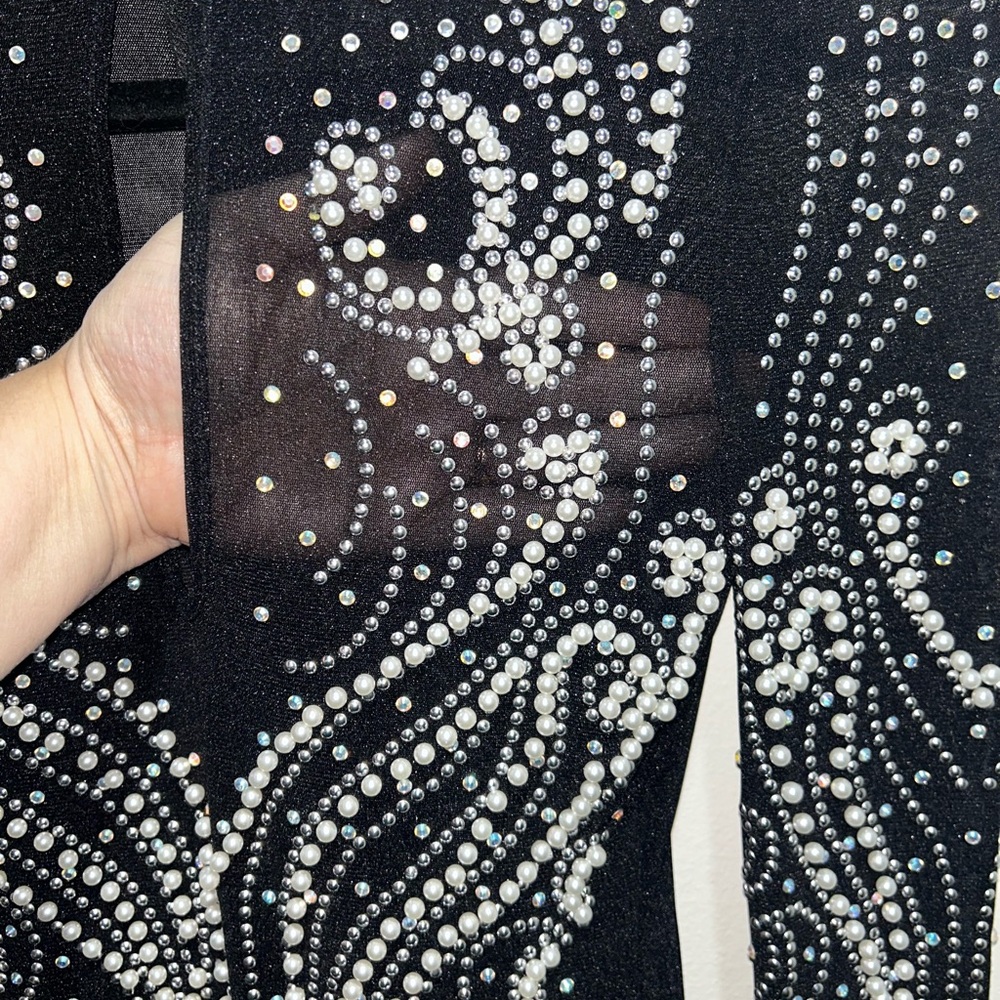 Small Chic Black mesh sheer pearls S Embellished Bodysuit - Picture 11 of 11